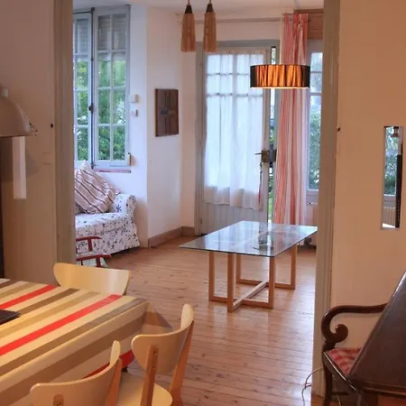 Holiday home Les Vagues - Maison Typique De Berck-sur-mer Des Annees 20 Avec Jardin A 300 M De La Plage